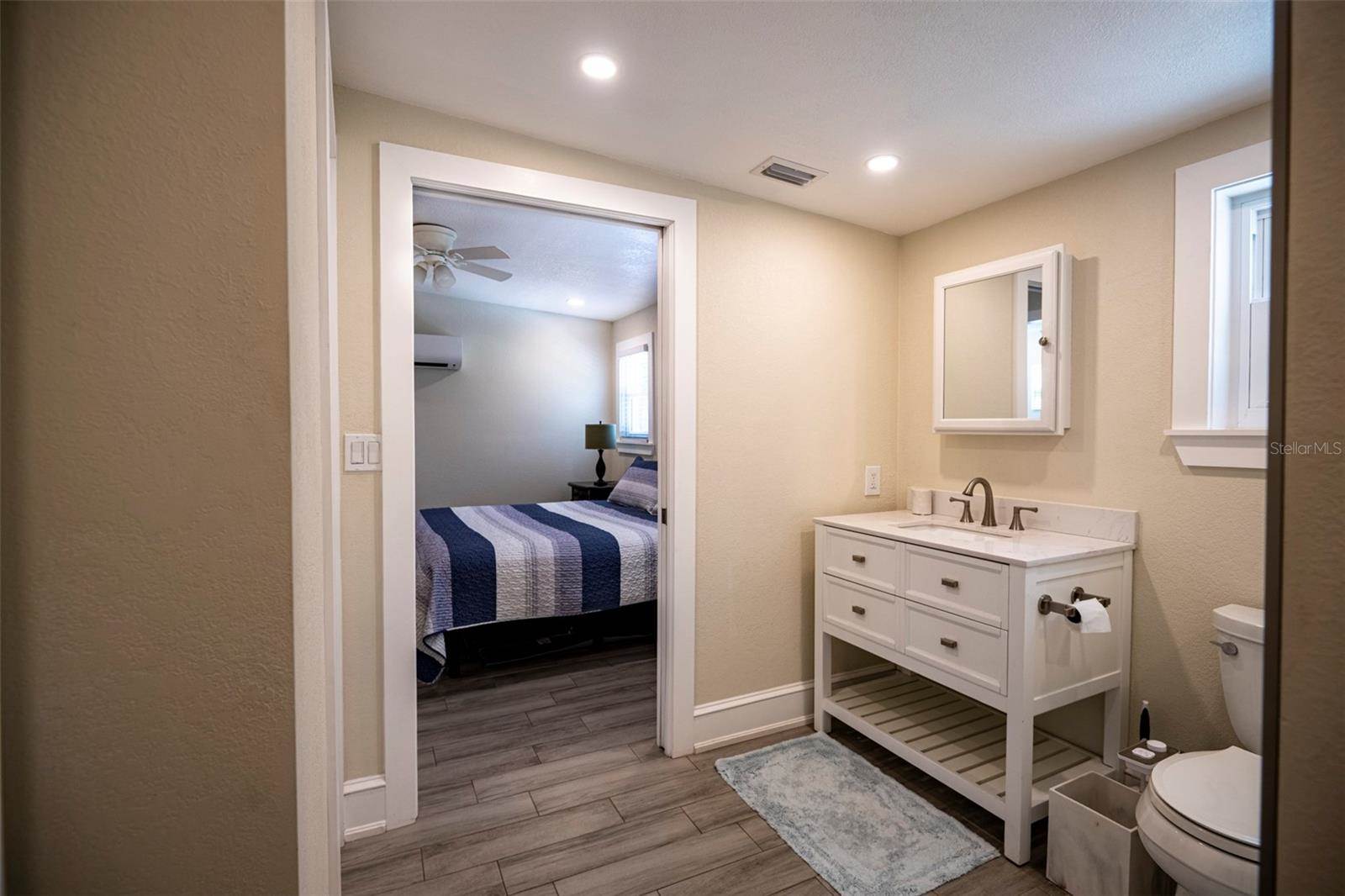 569 Bamboo Drive South, Saint Petersburg, FL 33707