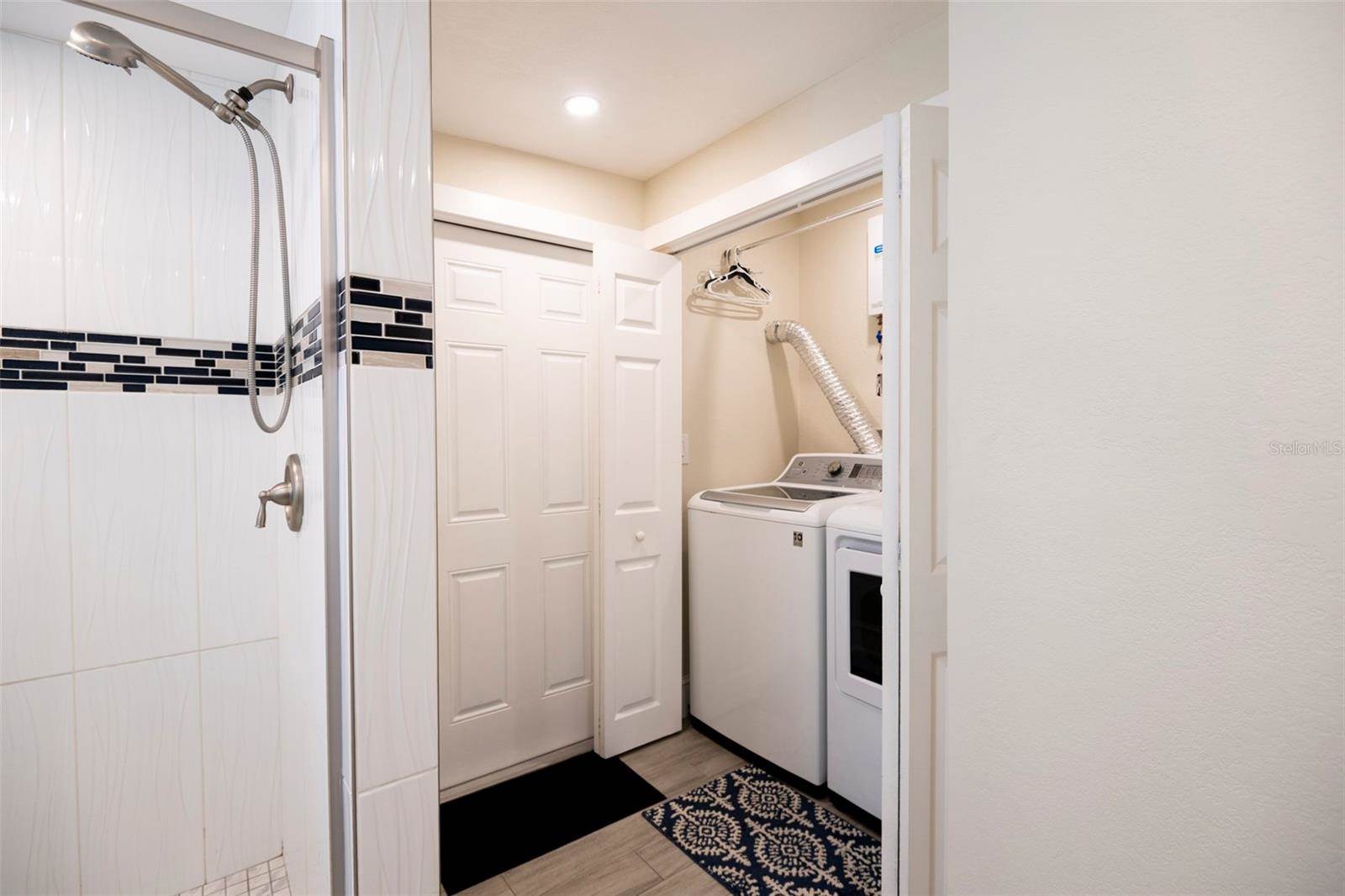 569 Bamboo Drive South, Saint Petersburg, FL 33707