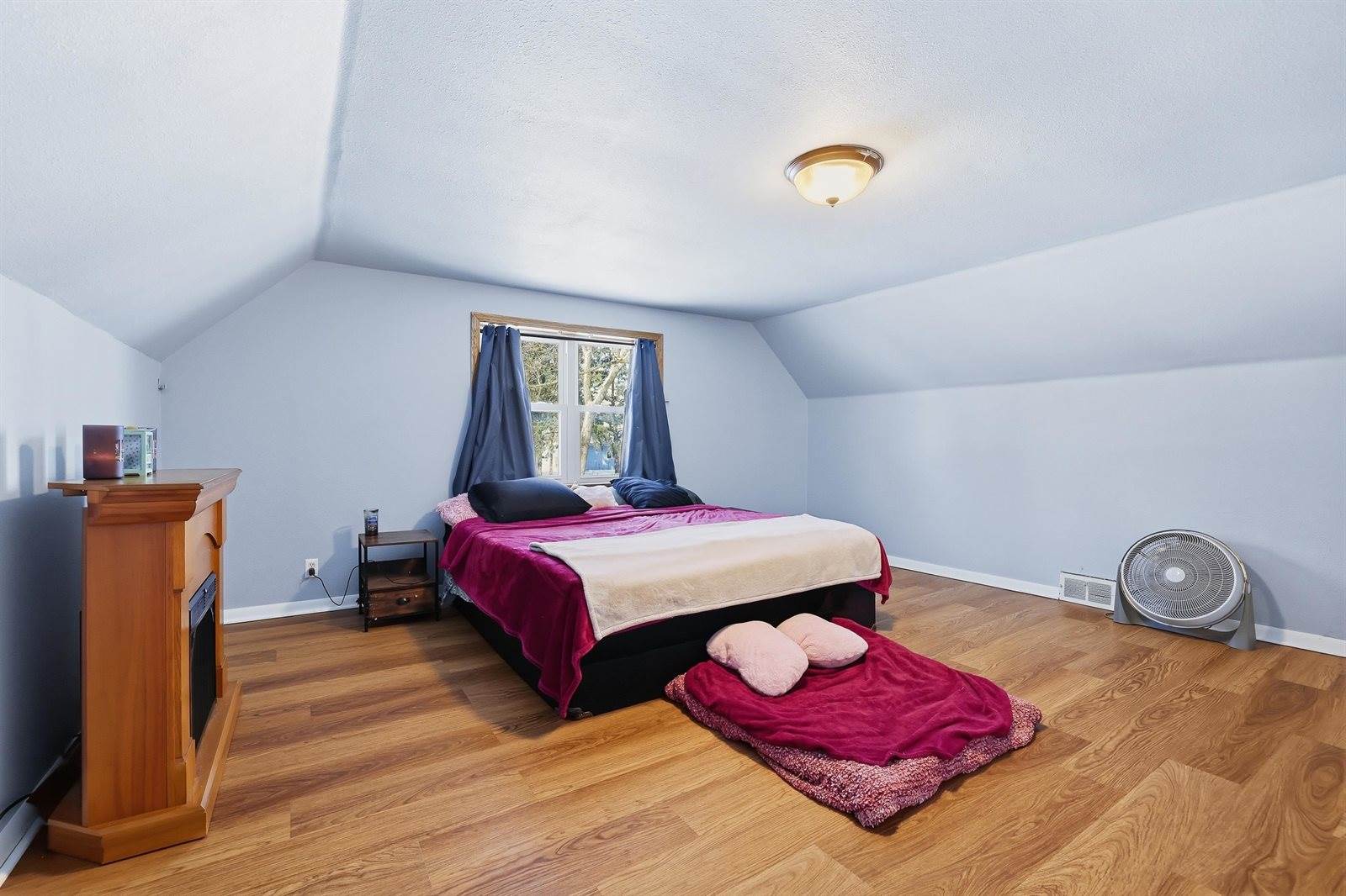 400 W Main Street, Thorp, WI 54771