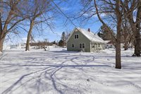 400 W Main Street, Thorp, WI 54771