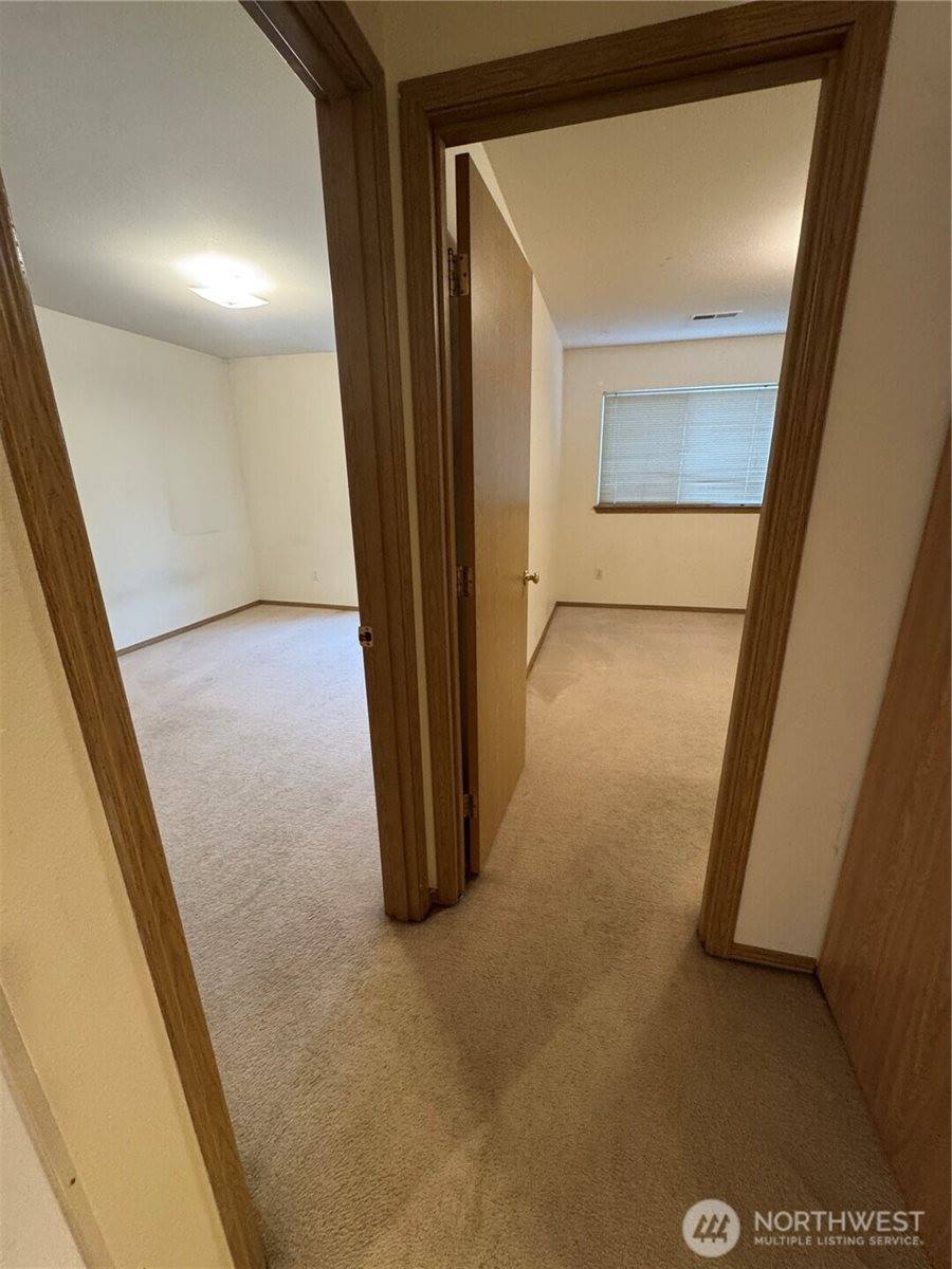 4825 43rd Lane SE, Lacey, WA 98503