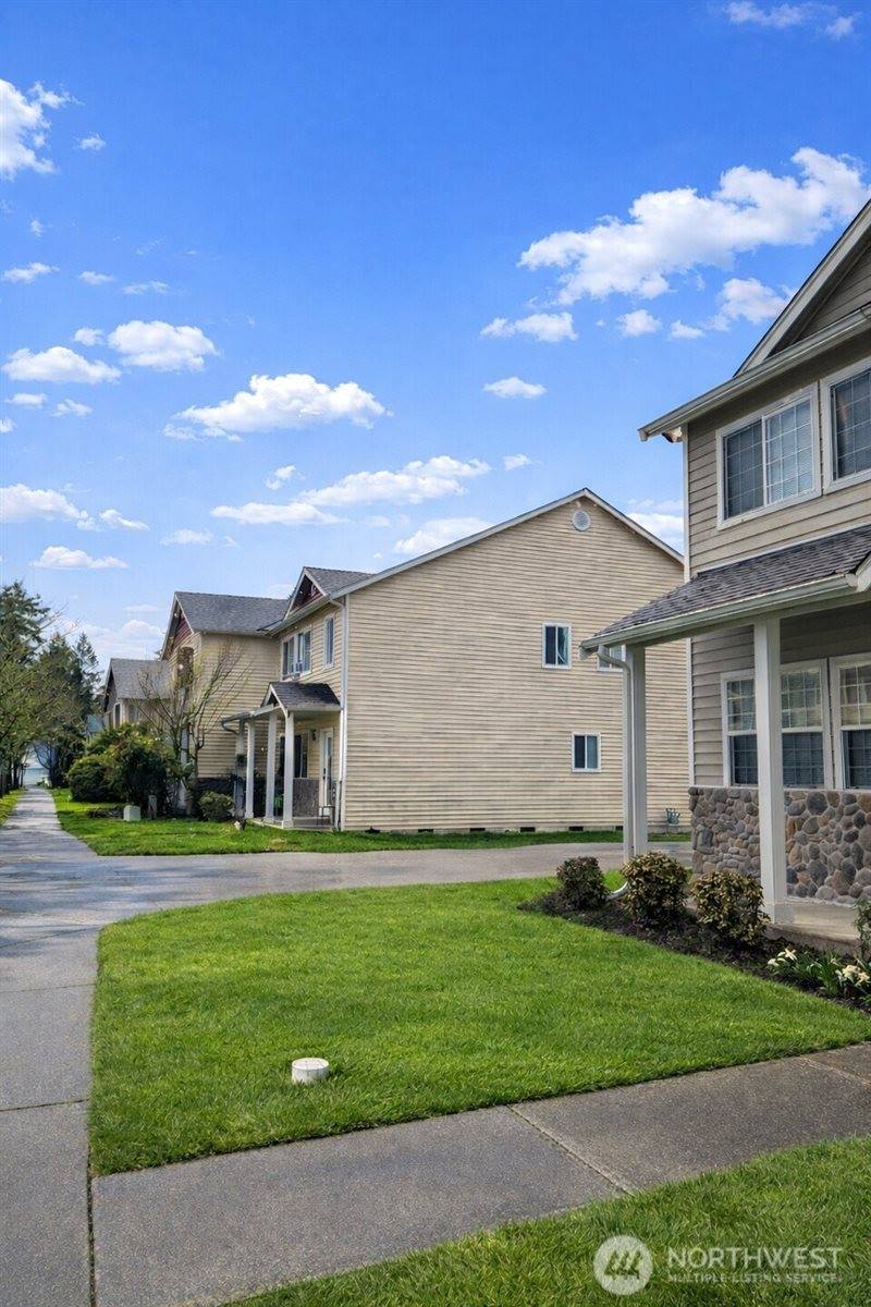 4825 43rd Lane SE, Lacey, WA 98503