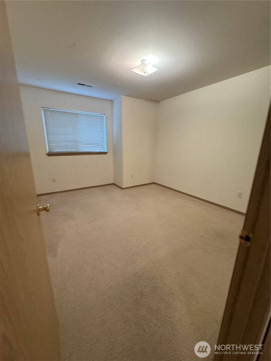 4825 43rd Lane SE, Lacey, WA 98503