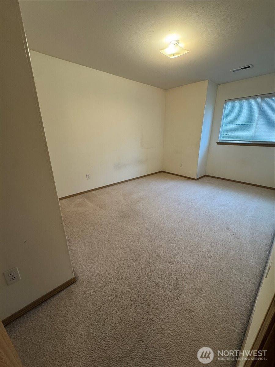 4825 43rd Lane SE, Lacey, WA 98503