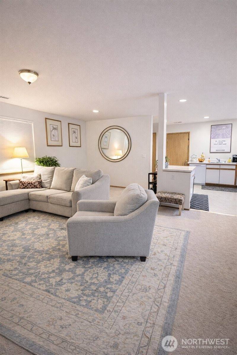 4825 43rd Lane SE, Lacey, WA 98503