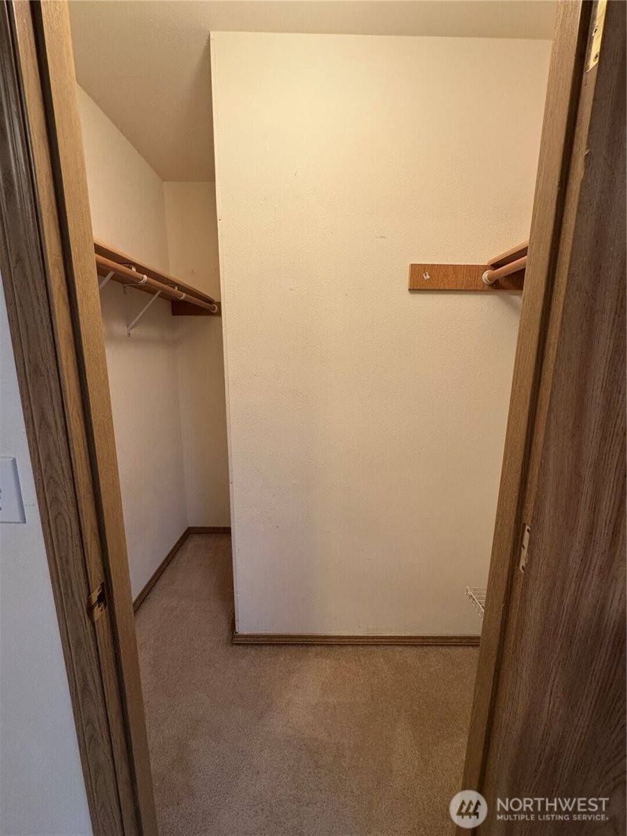 4825 43rd Lane SE, Lacey, WA 98503