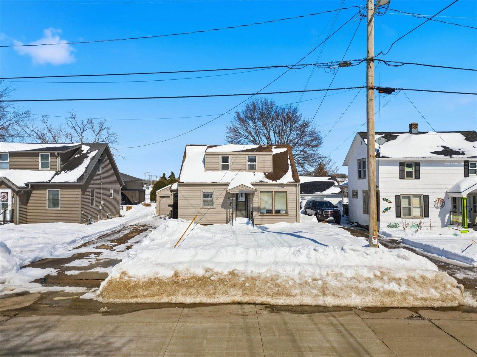 1113 E 4th Street, Marshfield, WI 54449
