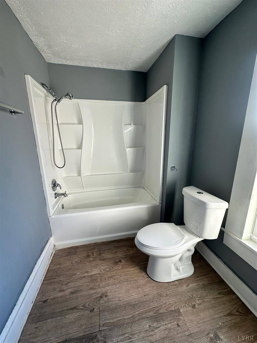 304 Walnut Street, Lynchburg, VA 24504