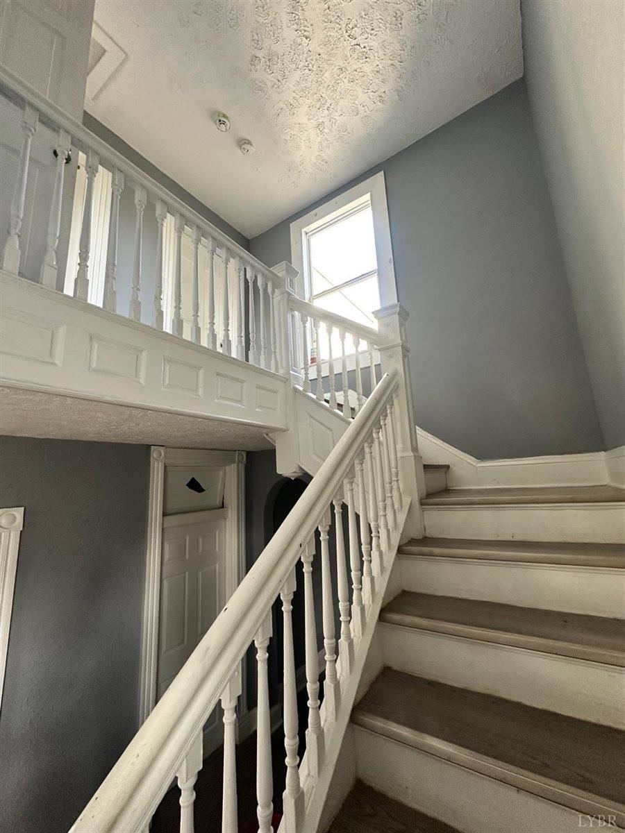 304 Walnut Street, Lynchburg, VA 24504