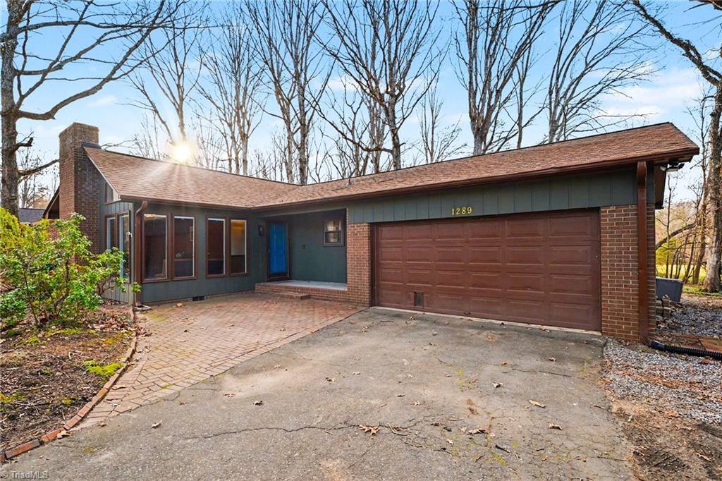 1289 Piney Grove Road, Kernersville, NC 27284
