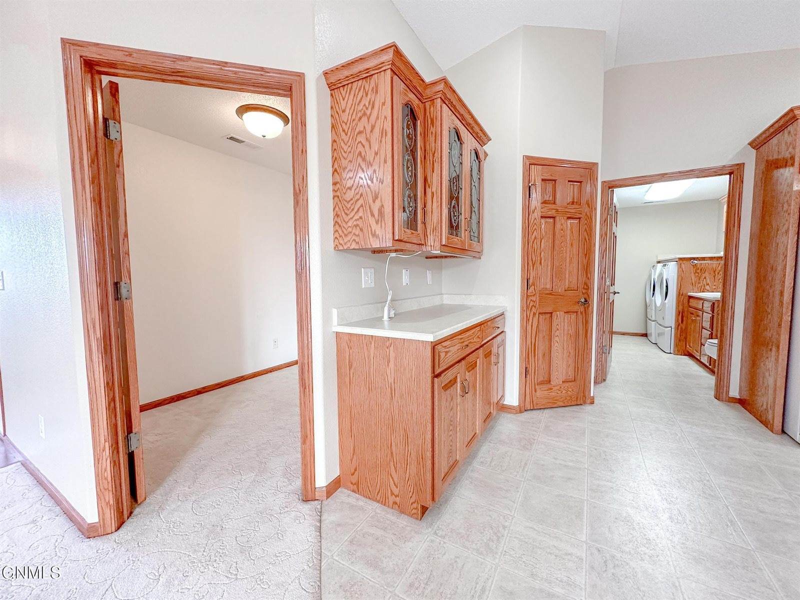 1501 35th Street, Bismarck, ND 58501