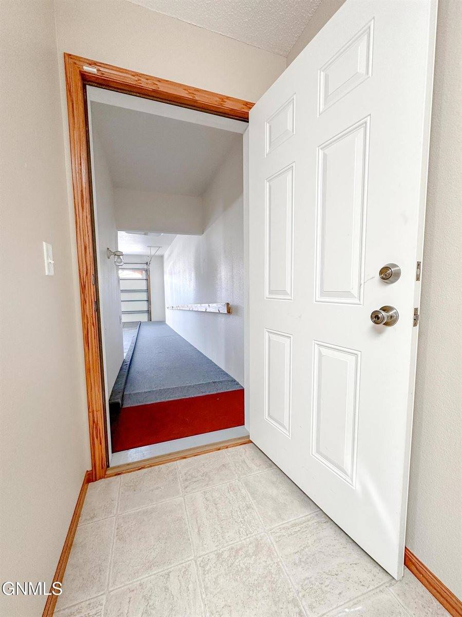 1501 35th Street, Bismarck, ND 58501