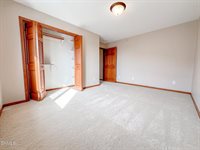 1501 35th Street, Bismarck, ND 58501