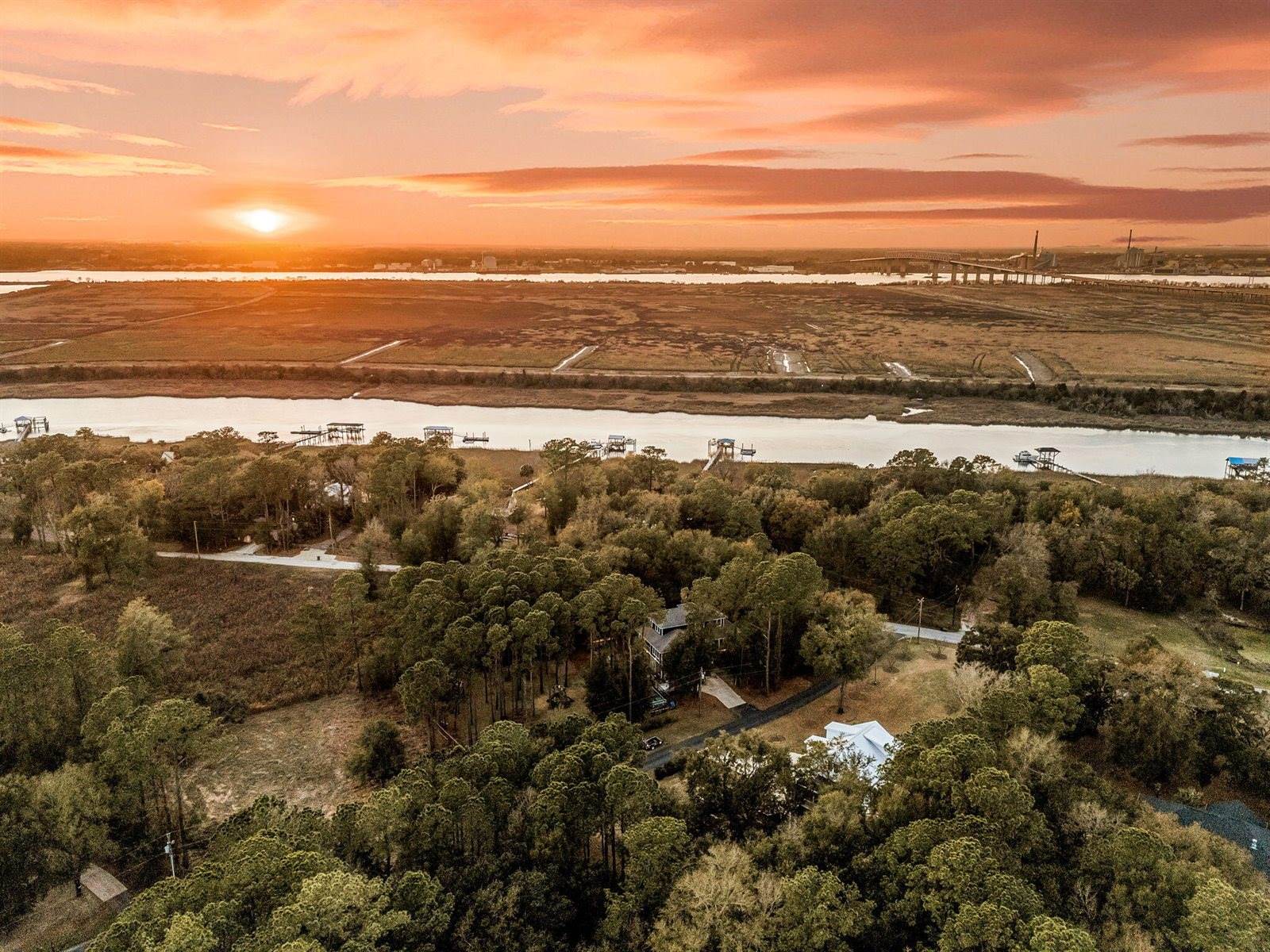 1145 Pinefield Drive, Charleston, SC 29492