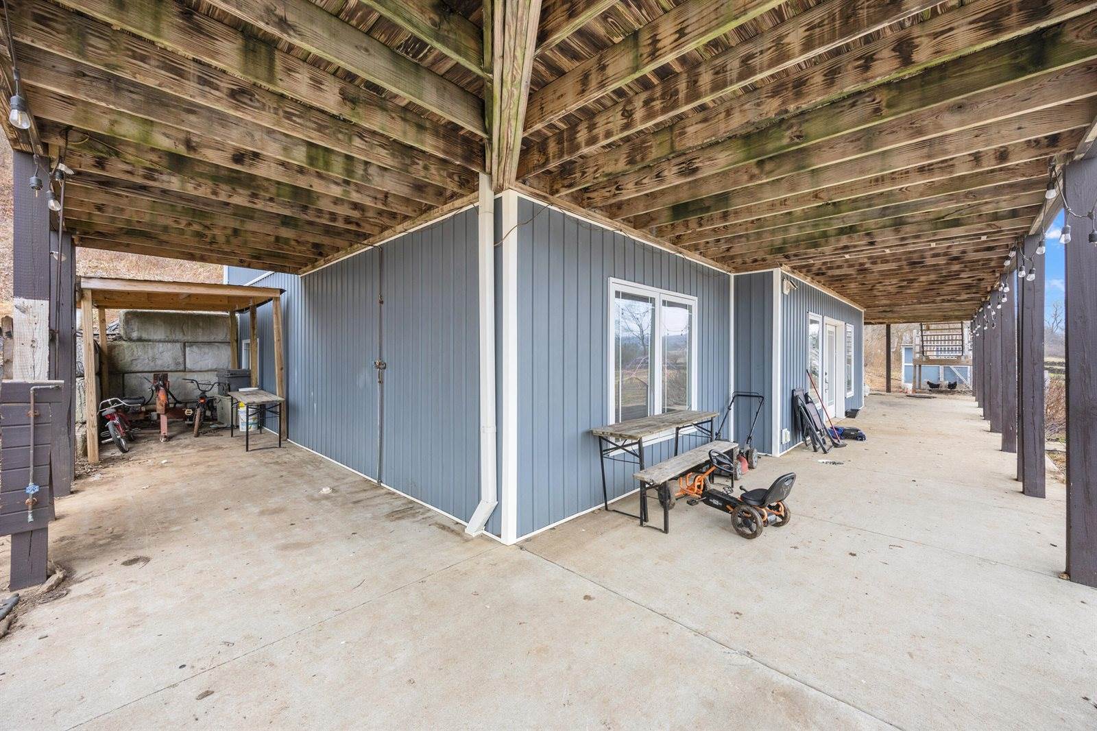 251 Holt Lane, Frankfort, KY 40601