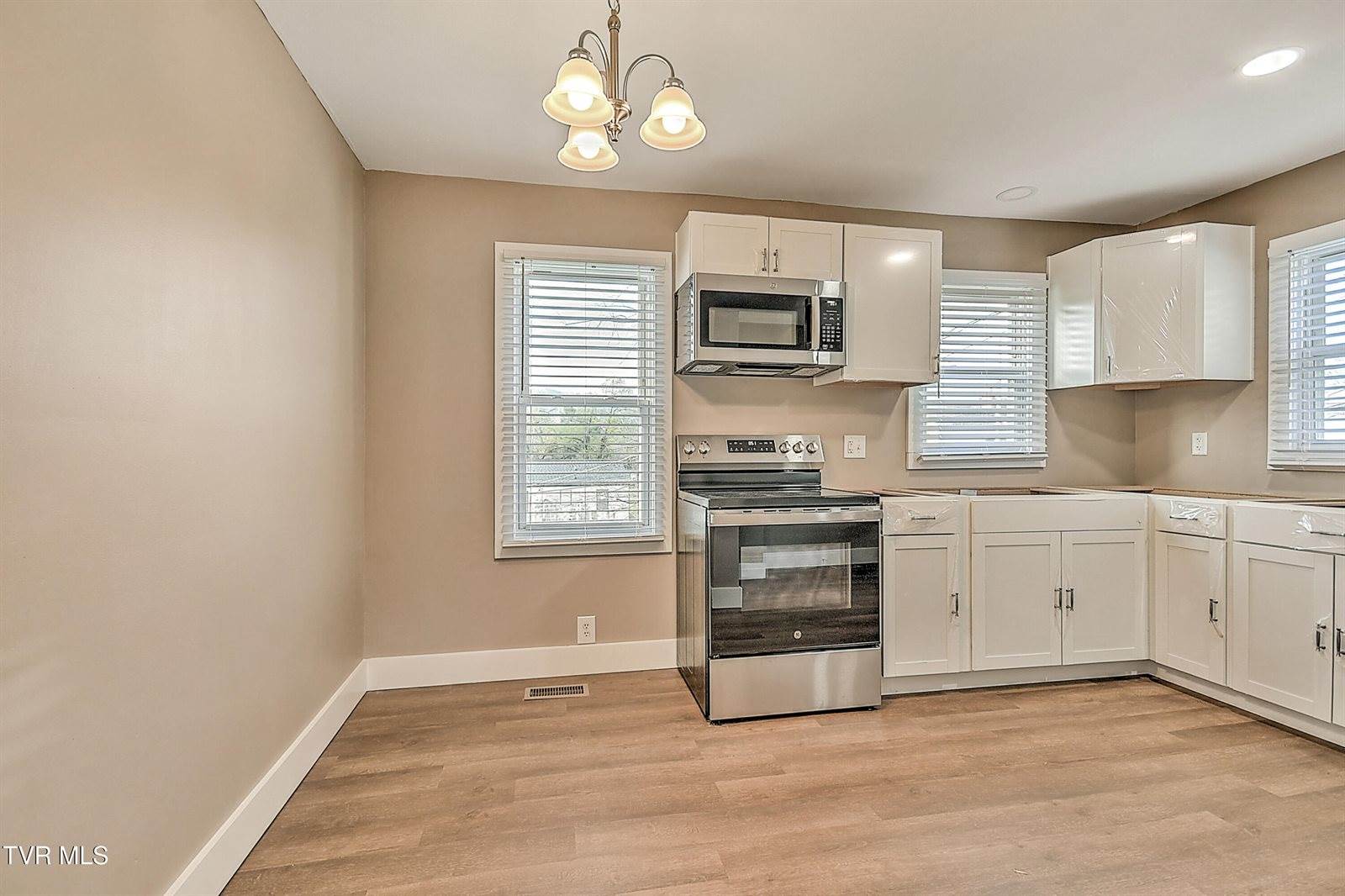 1921 Woodbine Street, Kingsport, TN 37660