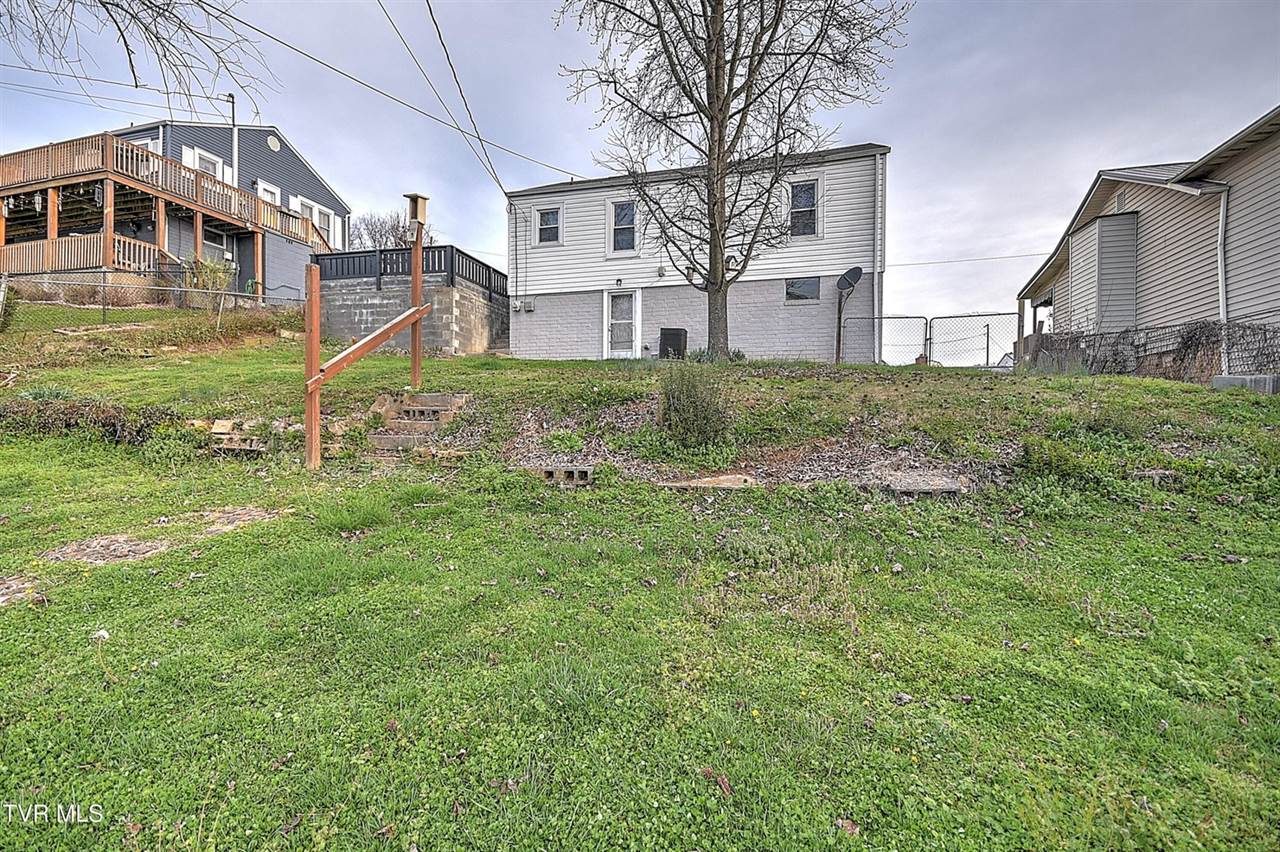1921 Woodbine Street, Kingsport, TN 37660