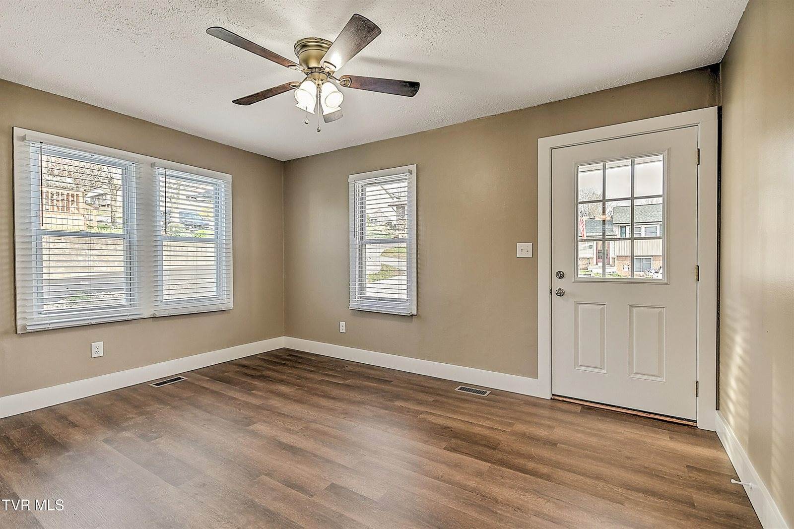1921 Woodbine Street, Kingsport, TN 37660