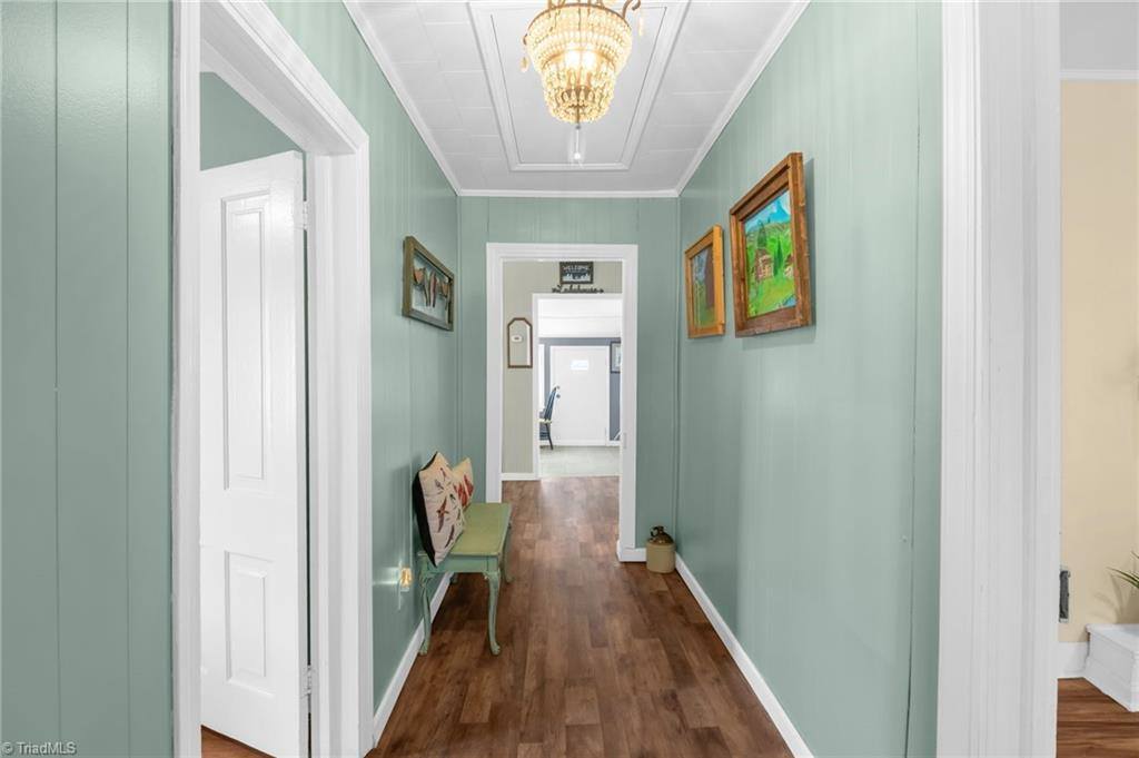 605 South Main Street, Kernersville, NC 27284