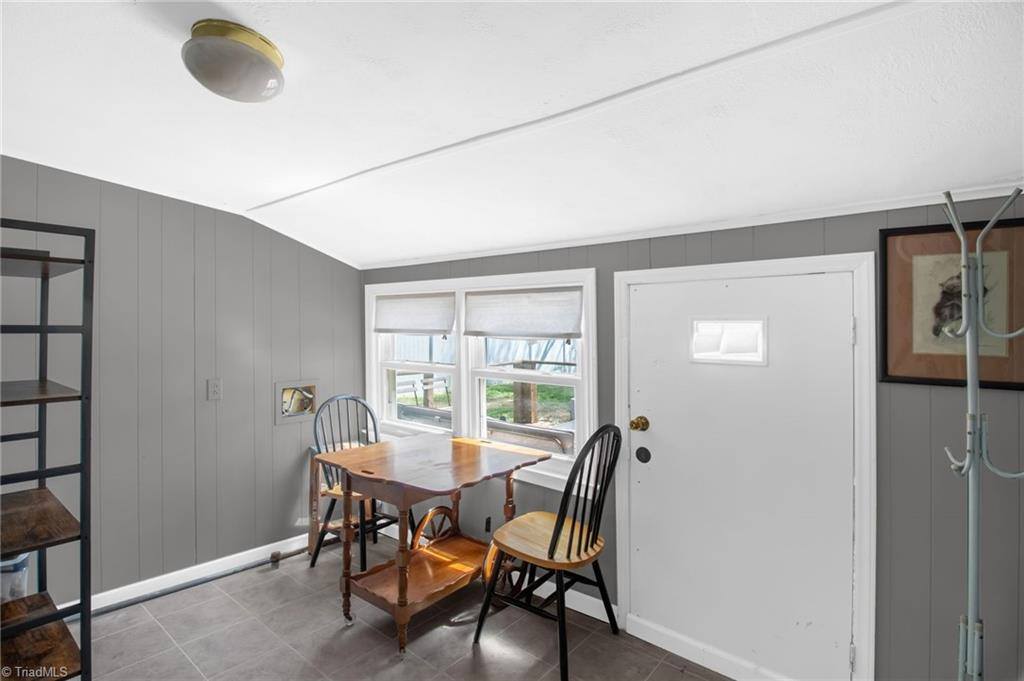 605 South Main Street, Kernersville, NC 27284