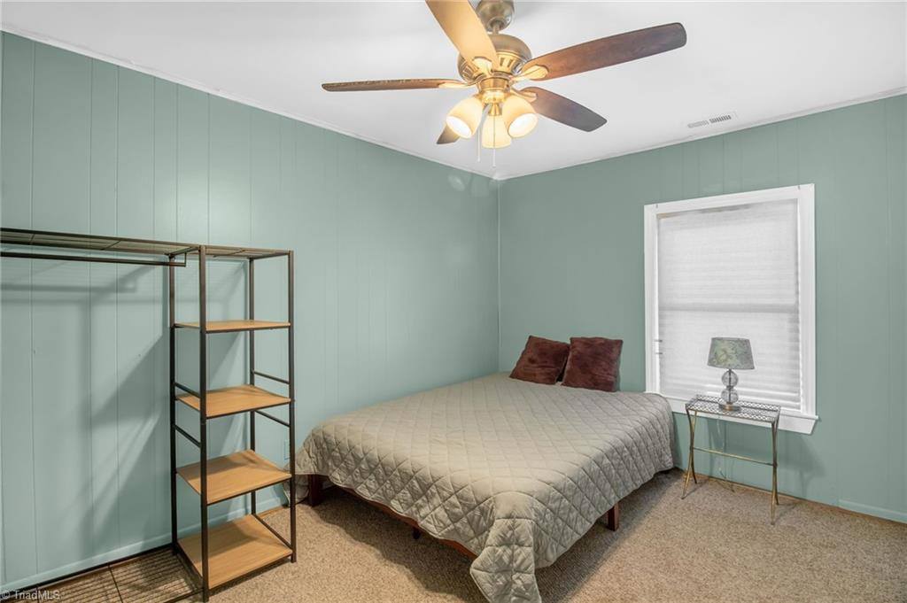 605 South Main Street, Kernersville, NC 27284