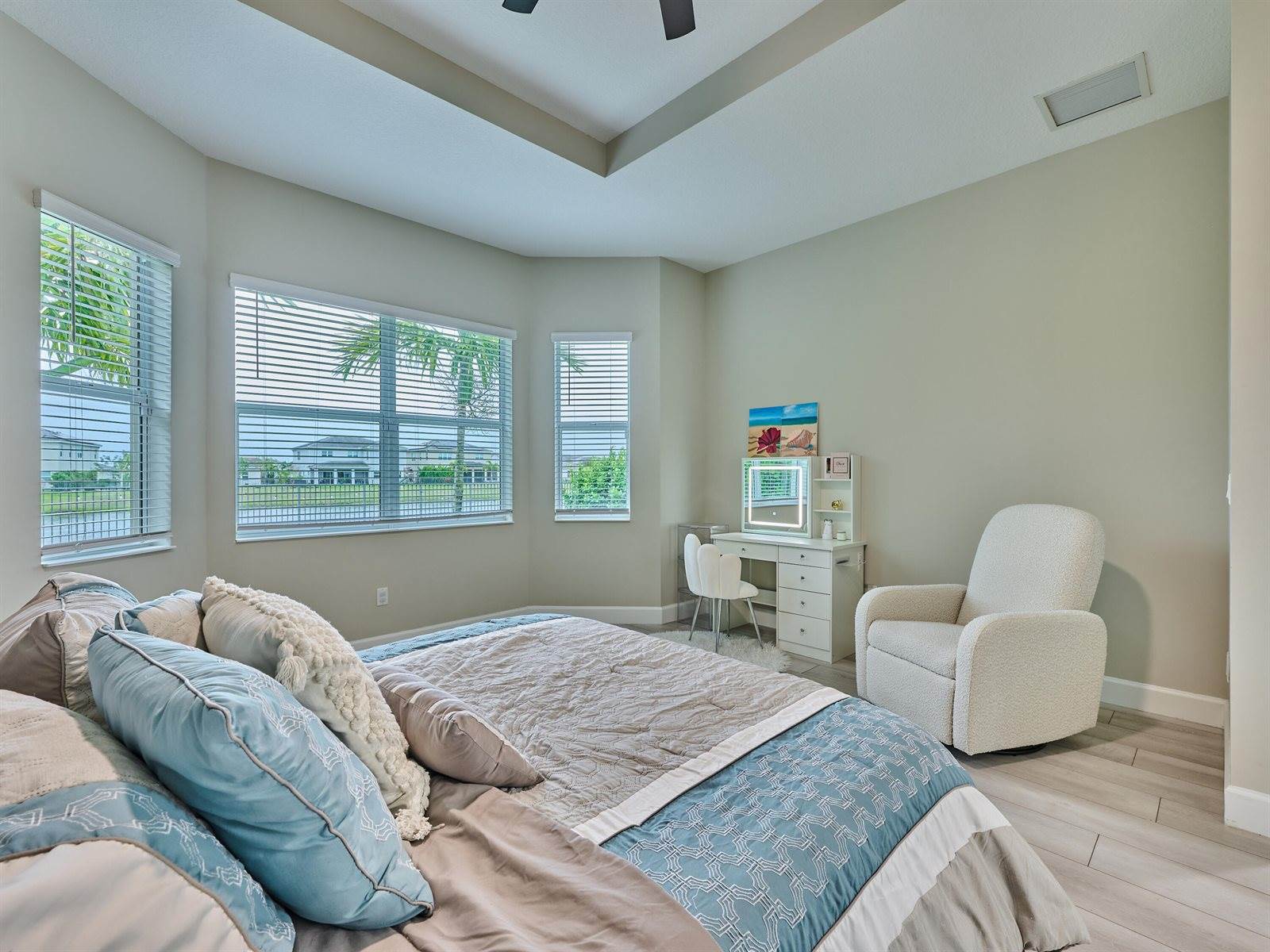 15751 Goldfinch Circle, The Acreage, FL 33470