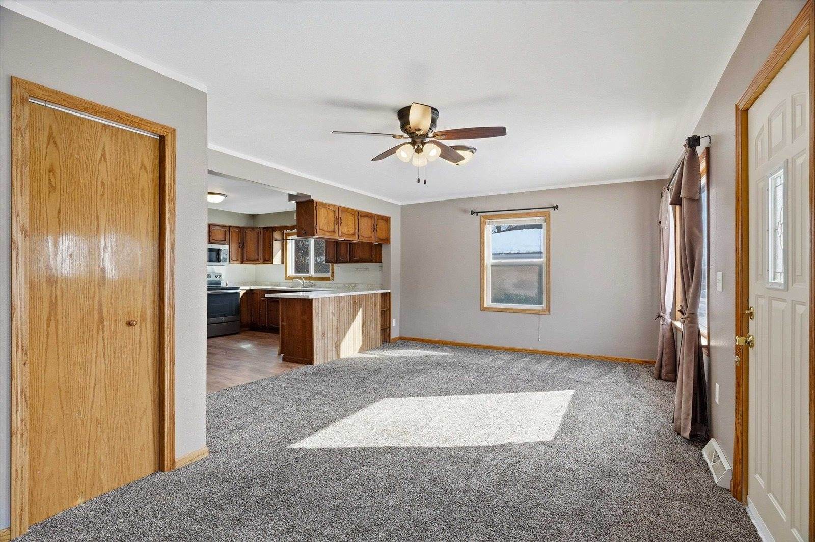 216 S 4th Street, Colby, WI 54421