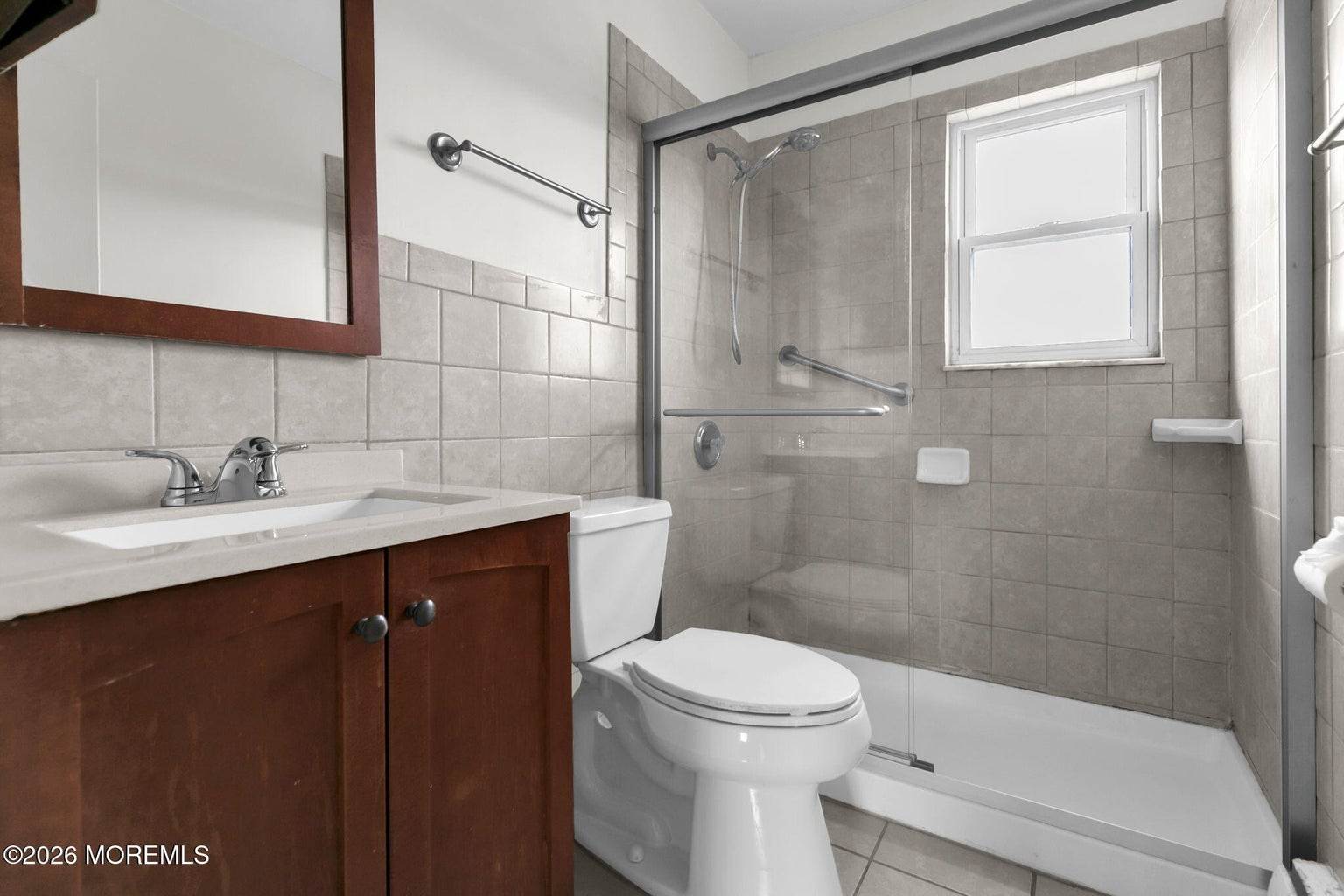 15 Azalea Ct, Eatontown, NJ 07724