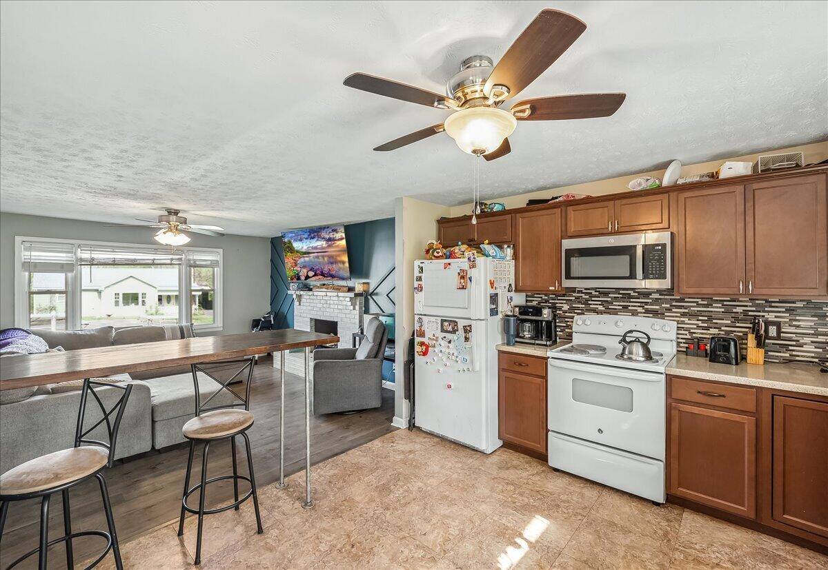 221 Lyons Drive, Frankfort, KY 40601