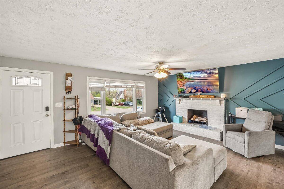 221 Lyons Drive, Frankfort, KY 40601