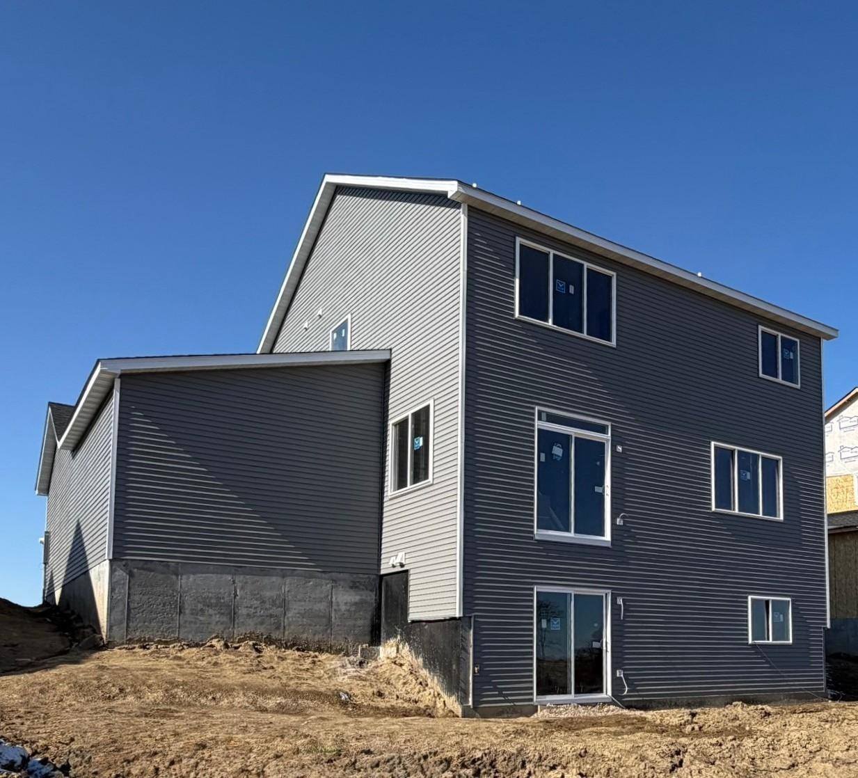 9686 32nd Street NE, Saint Michael, MN 55376