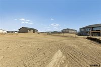 21109 Jessie Avenue, Elkhorn, NE 68022