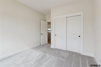 21108 Hartman Avenue, Elkhorn, NE 68022