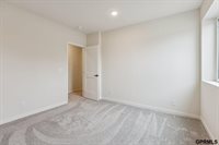 21108 Hartman Avenue, Elkhorn, NE 68022