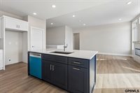 5714 Kestrel Parkway, Elkhorn, NE 68022