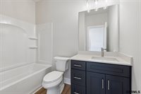 5714 Kestrel Parkway, Elkhorn, NE 68022