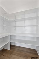 5714 Kestrel Parkway, Elkhorn, NE 68022