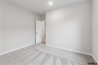 5714 Kestrel Parkway, Elkhorn, NE 68022