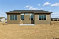 5714 Kestrel Parkway, Elkhorn, NE 68022