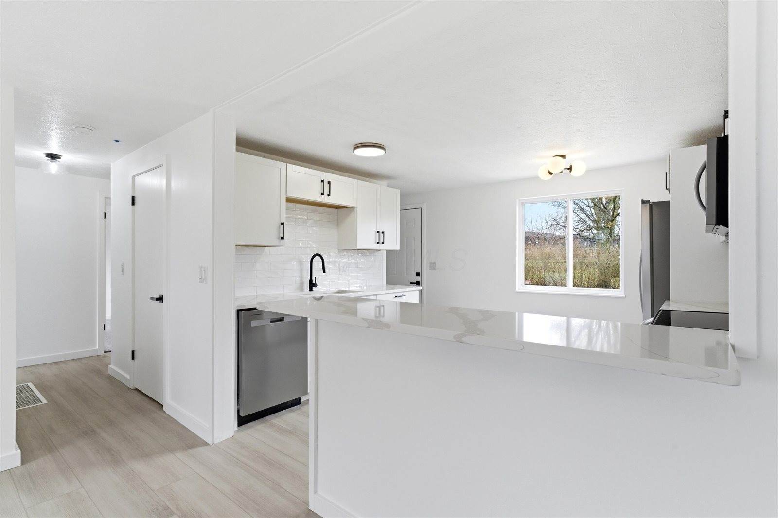 6162 Hanby Square East, Columbus, OH 43229