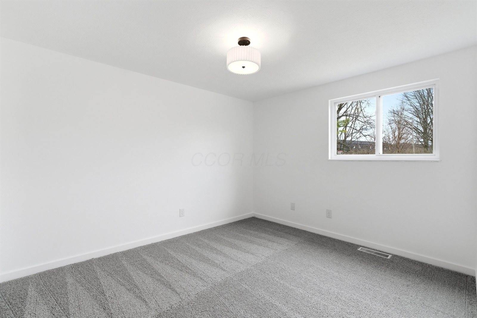 6162 Hanby Square East, Columbus, OH 43229