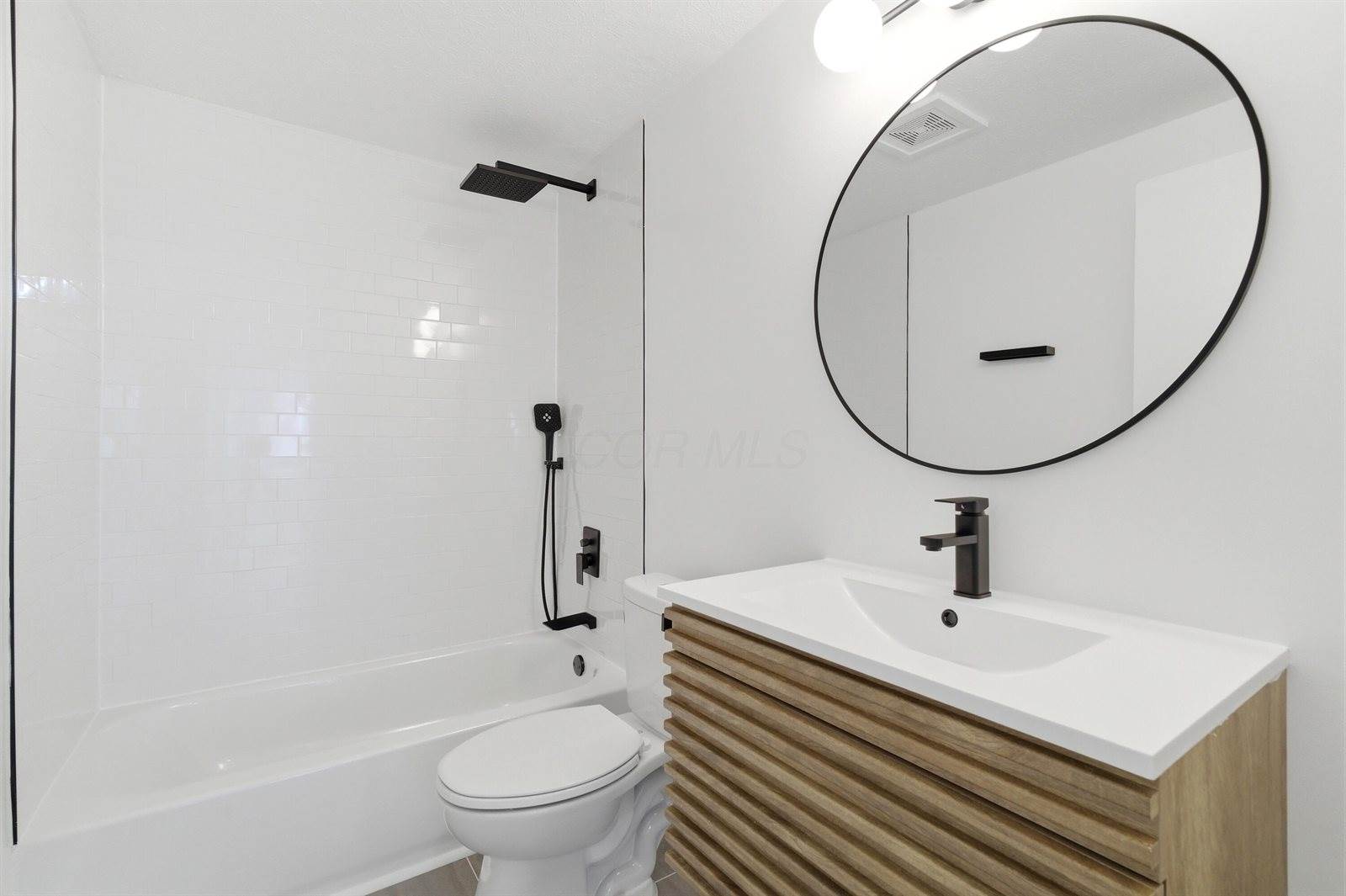 6162 Hanby Square East, Columbus, OH 43229