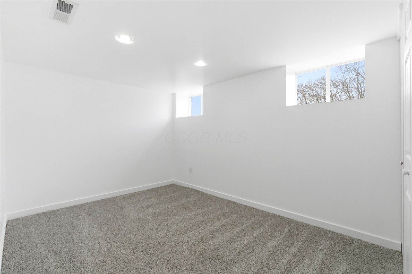 6162 Hanby Square East, Columbus, OH 43229