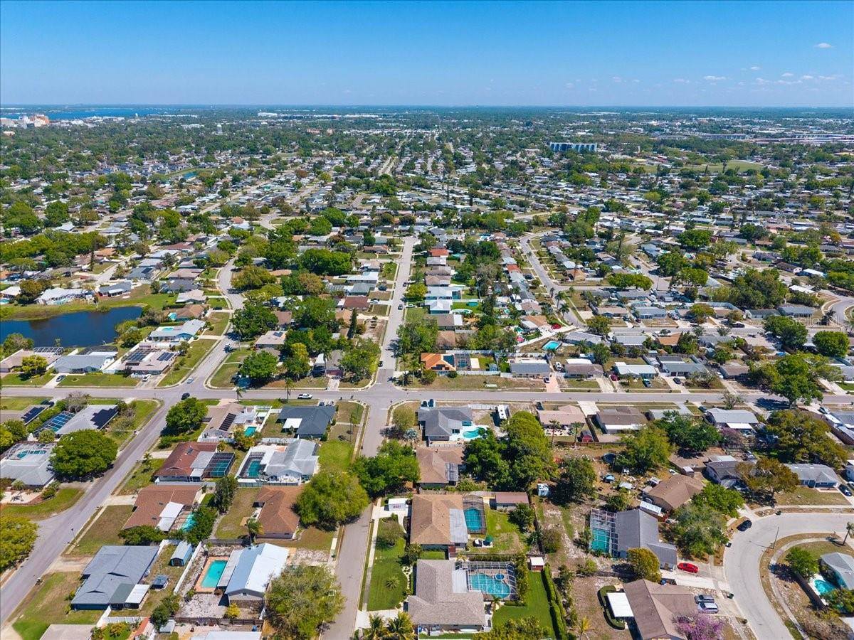 3911 24TH Avenue West, Bradenton, FL 34205
