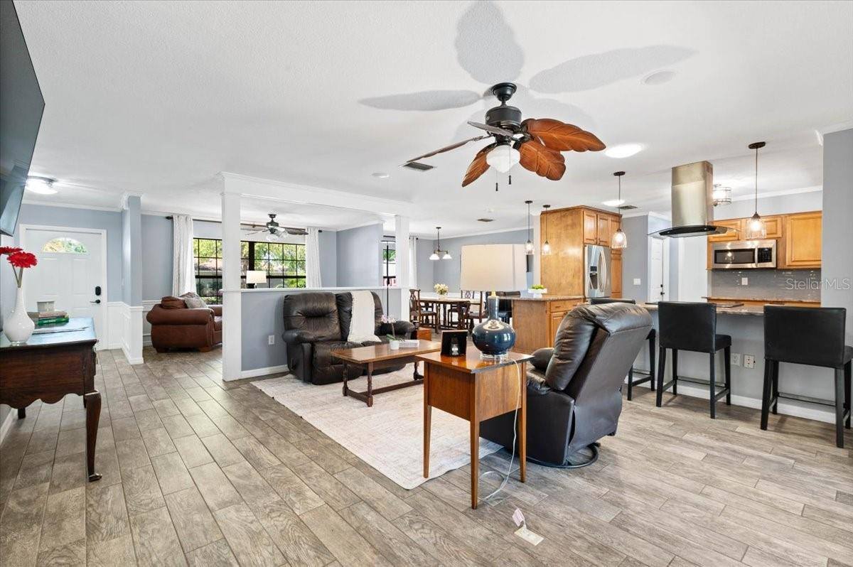 3911 24TH Avenue West, Bradenton, FL 34205