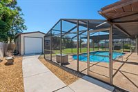 3911 24TH Avenue West, Bradenton, FL 34205