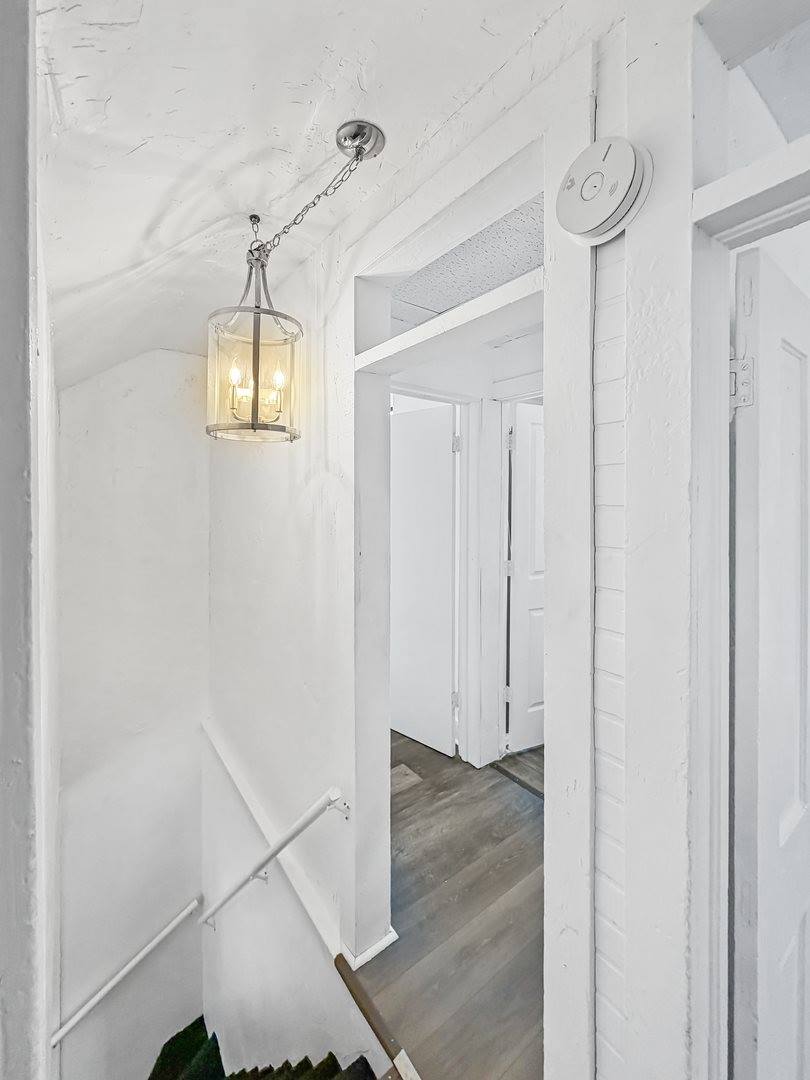 1415 South Walnut Avenue, Freeport, IL 61032