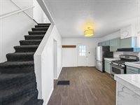 1415 South Walnut Avenue, Freeport, IL 61032