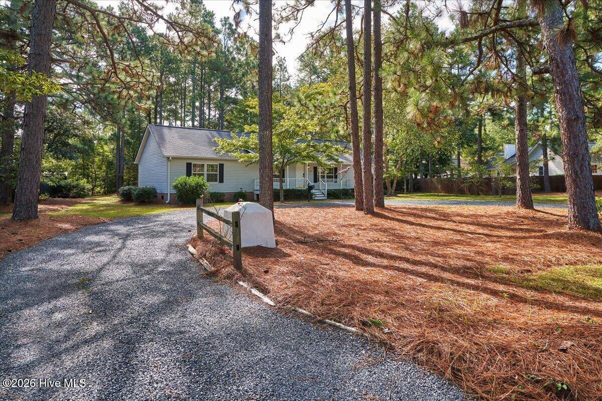 124 Cottonpatch Place, Southern Pines, NC 28387