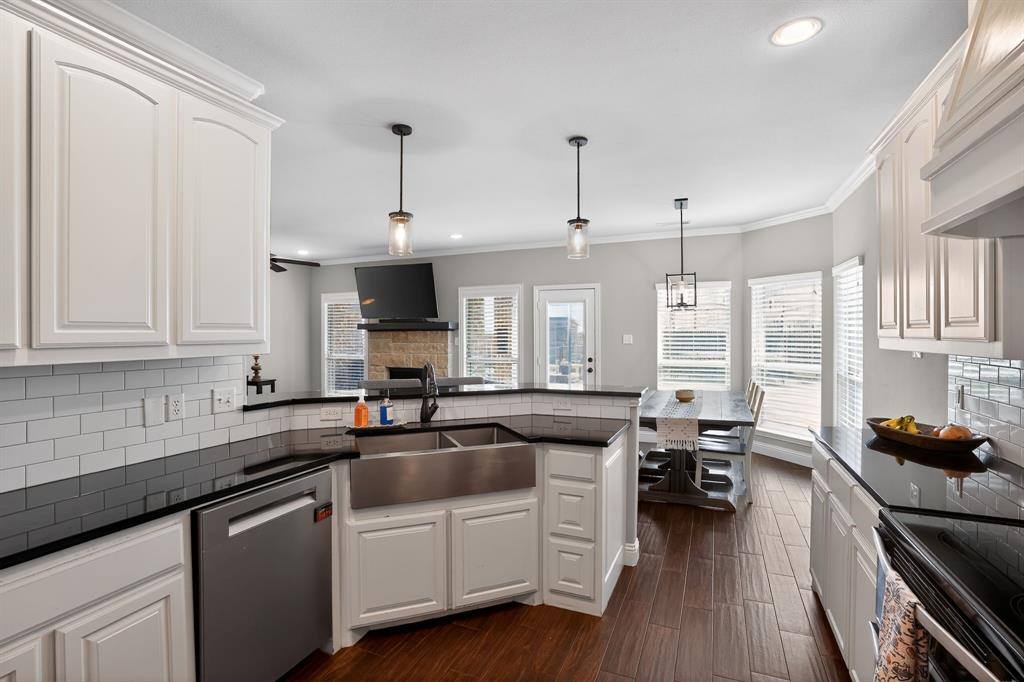 124 Whitetail Drive, Willow Park, TX 76008